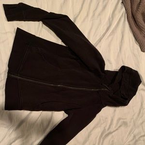 Lululemon scuba hoodie size 6